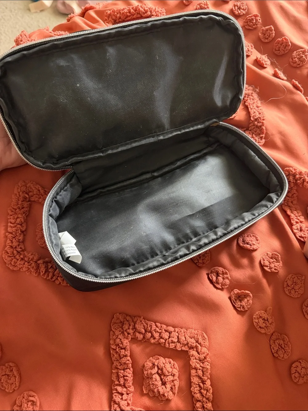 Bundle of two Black Double-Zip Cosmetic Bag & Cream Scallop Pouch Set